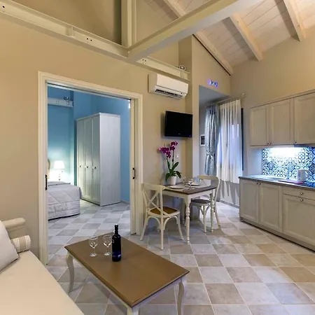 Aparthotel Ionia 4*